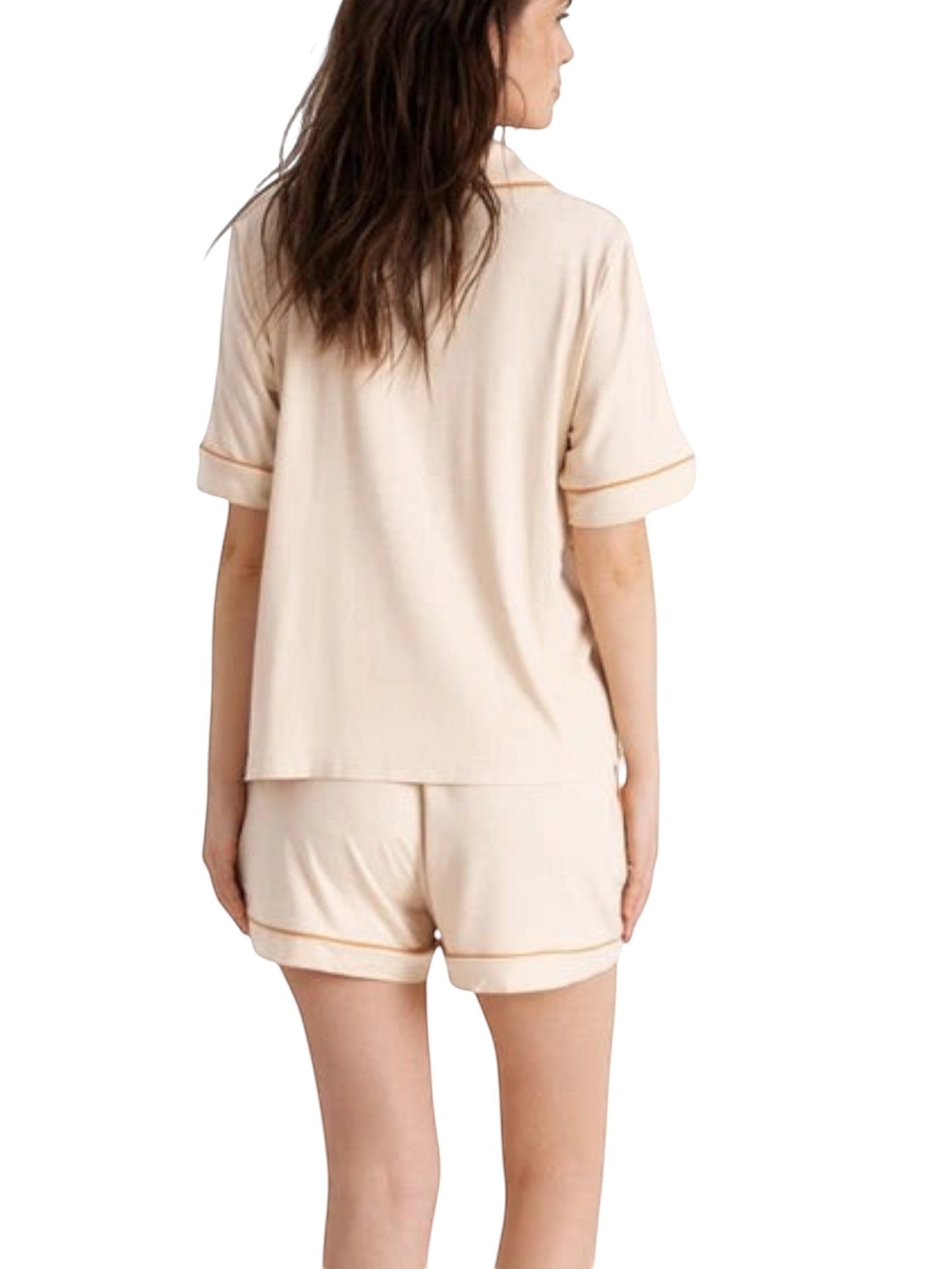 LIA STUDIO LINGERIE caramel viscose pyjama set with short sleeves and piping details, back view on a model.